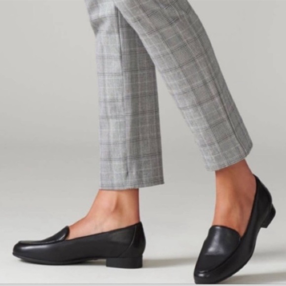 Clarks Women’s Unstructured Black Un-Blush Ease Slip On Black Loafer Sz 9 1/2 W - Picture 1 of 13